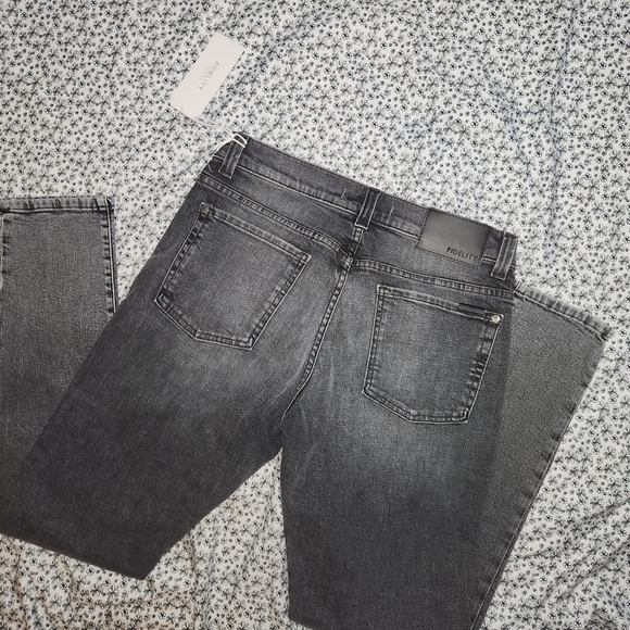 Fidelity Indie Mid-Rise Jeans - Picture 2 of 9